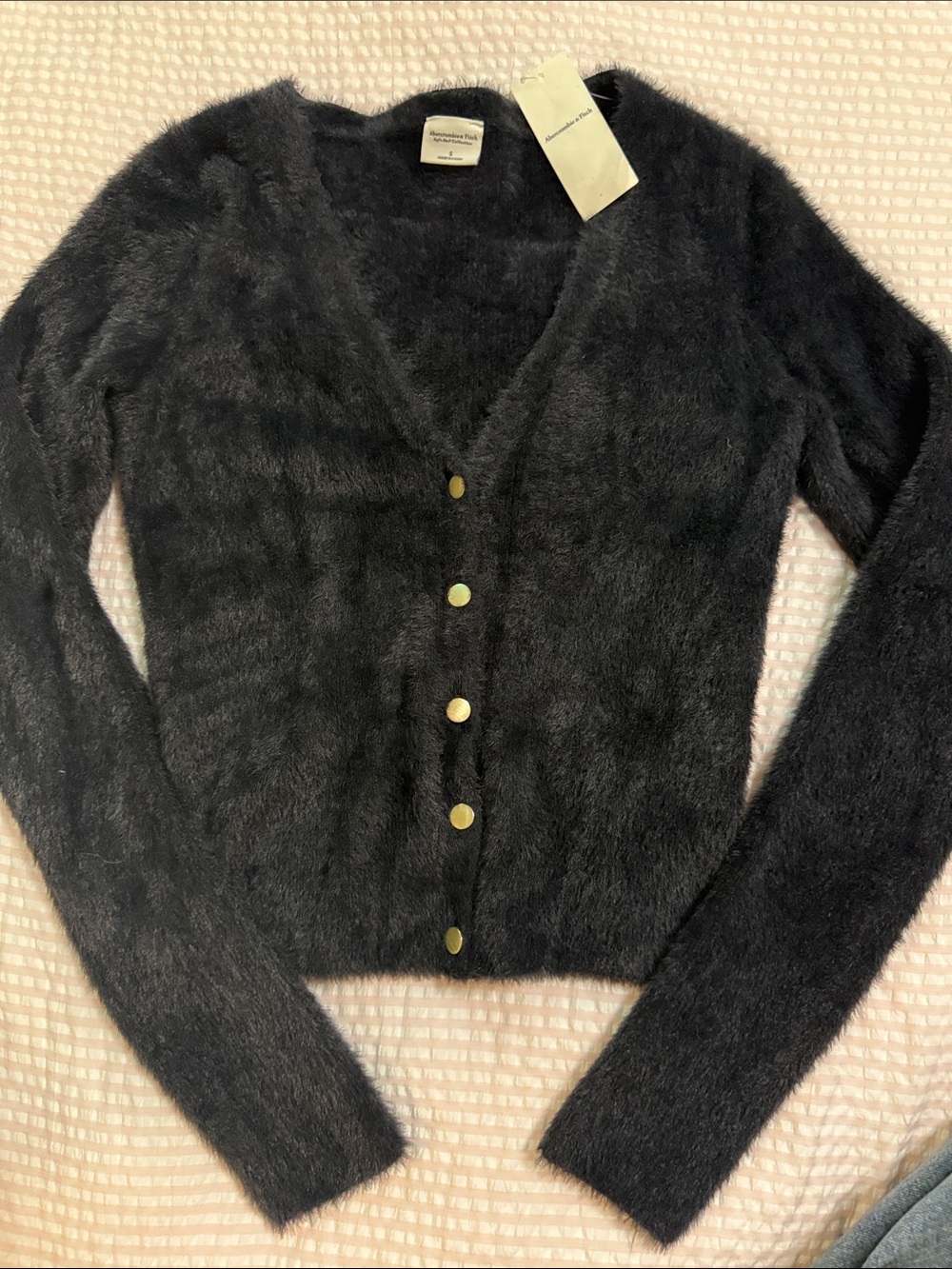 Abercrombie & Fitch Black Fuzzy Button-Front Cardigan NWT Sz Small Super Soft
